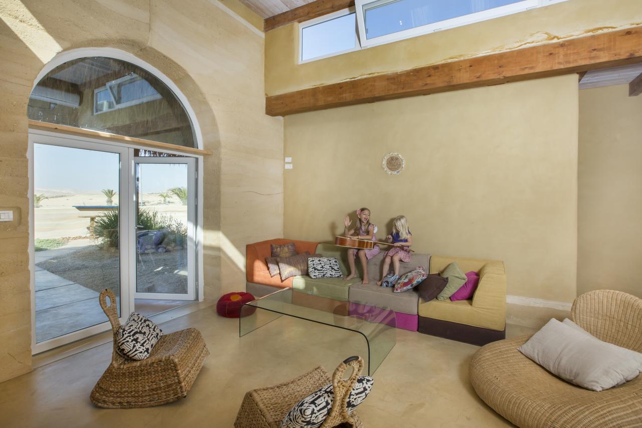 Villa Adama Midreshet Ben Gurion Exterior photo