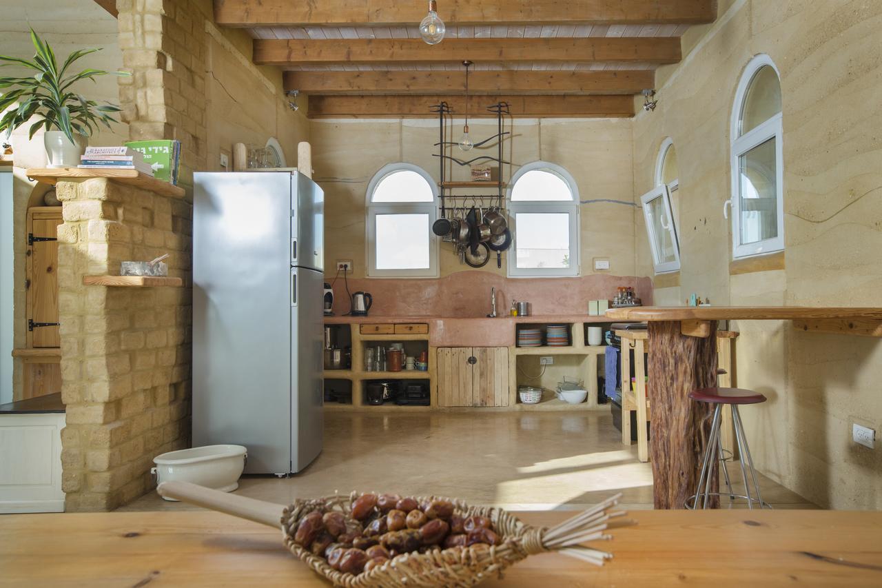 Villa Adama Midreshet Ben Gurion Exterior photo